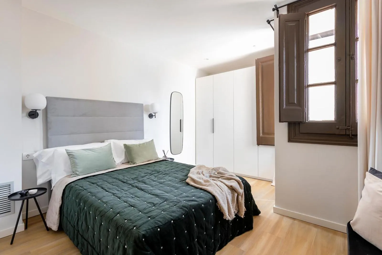 Serra House Premium Apartments Barcelona Spanyolország